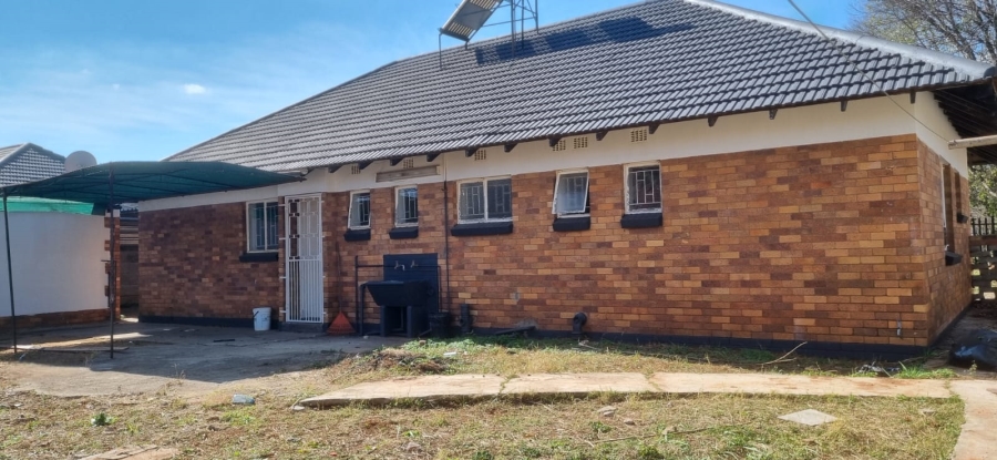 3 Bedroom Property for Sale in Stilfontein Ext 1 North West